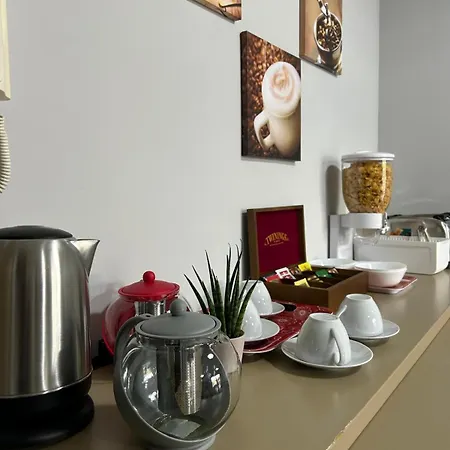 Bed & Breakfast Serangi - Il Piacere Di Sentirsi A Casa